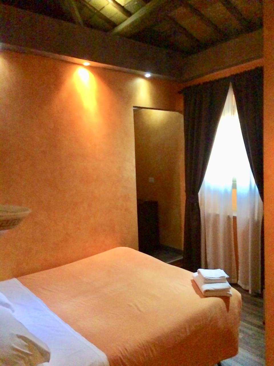 Caput Mundi Hotel Róma Kültér fotó